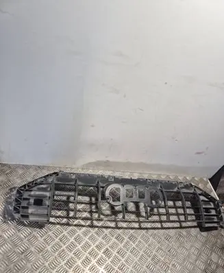 Audi Q3 F3 Front bumper upper radiator grill 83A.853.692.A 36550057