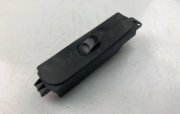 Mercedes-Benz Sprinter W906 Electric window control switch A9065451913