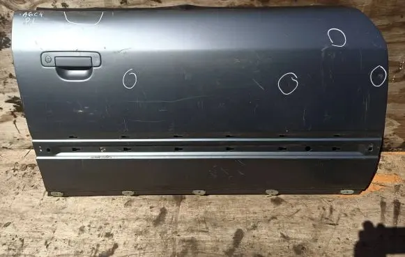 Audi A6 S6 C4 4A Front door