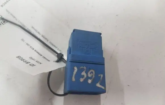 Nissan Almera N16 Other relay 4RA00781303