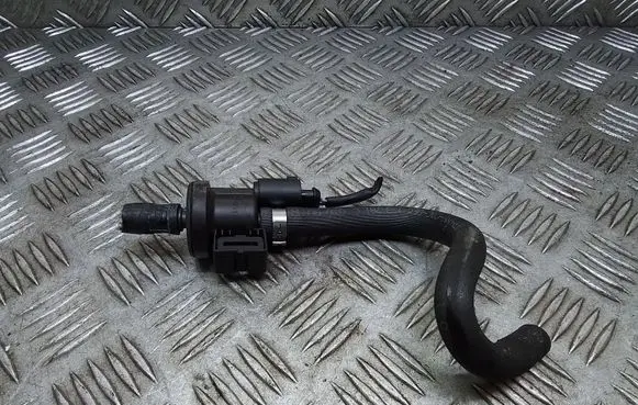 Audi A4 S4 B7 8E 8H Vacuum valve 0280142431 06E906517