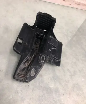 Nissan Qashqai J12 Other engine bay part 243606ua0a
