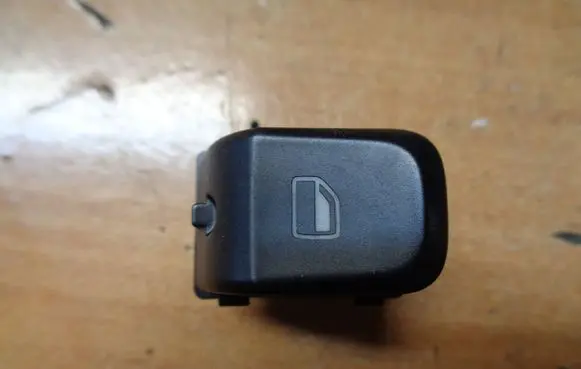 Audi A4 S4 B8 8K Electric window control switch 8K0959855A