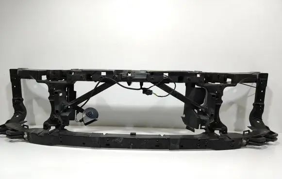 Land Rover Discovery 3 - LR3 Radiator support slam panel