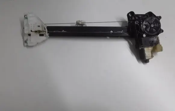Ford Galaxy Rear door manual window regulator EM2BR27001AG
