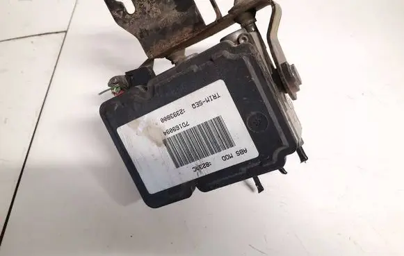 Dodge Caliber ABS Pump p05105823ac