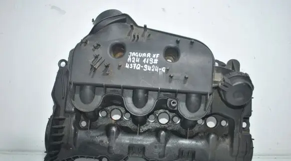 Land Rover Discovery 4 - LR4 Rocker cam cover 4S7Q9424G
