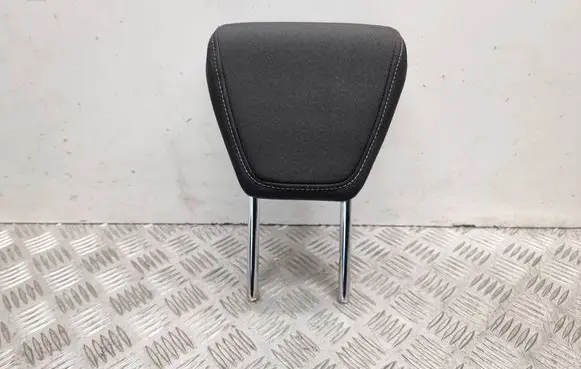 Ford Focus Rear seat headrest 