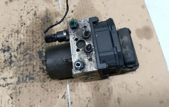 Citroen Xsara Picasso ABS Pump 0265950072