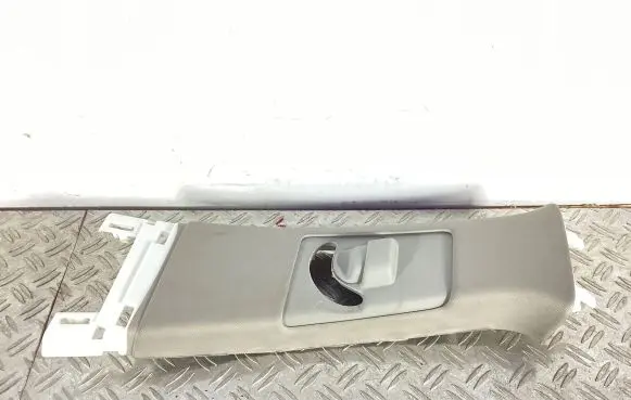 (B) pillar trim (top)