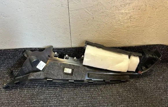 Mercedes-Benz GLC C253 Rear seat side bottom trim A2536905400 WPT52111 18321224