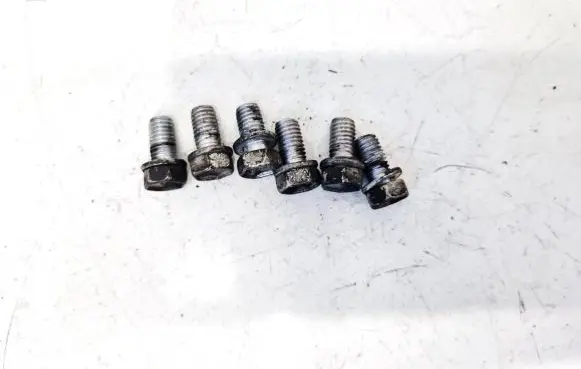 Toyota Avensis T250 Nuts/bolts 