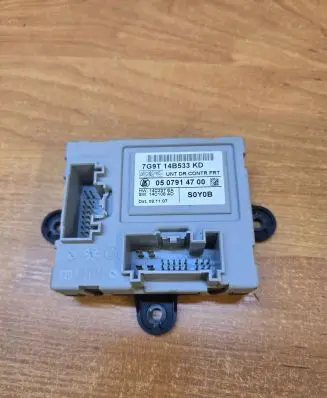 Volvo XC70 Door control unit/module 7G9T14B533KD 0507914700 14C237EA