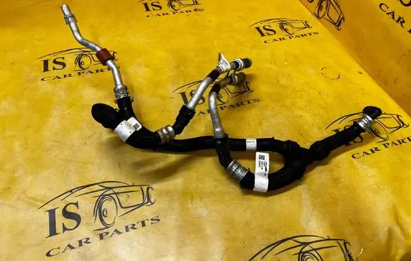 Ford Explorer VI Engine coolant pipe/hose L1M38D036FBE L1M38D033FBE L1M318D481FBC