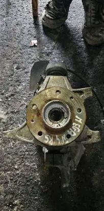 Renault Megane IV Front wheel hub brak