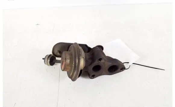 Toyota Corolla E120 E130 EGR valve 25800-27040