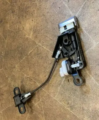 Mercedes-Benz SL R230 Glove box opening button A2308100063