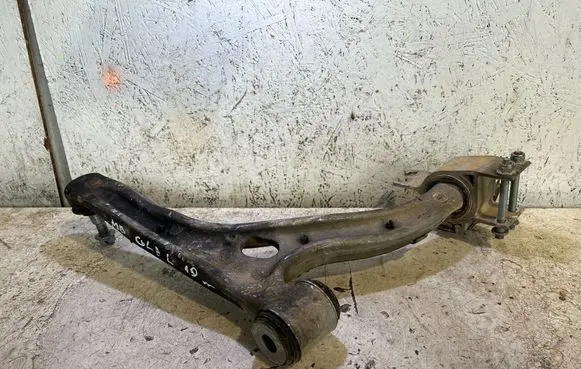 Mercedes-Benz GLA W156 Front lower control arm/wishbone