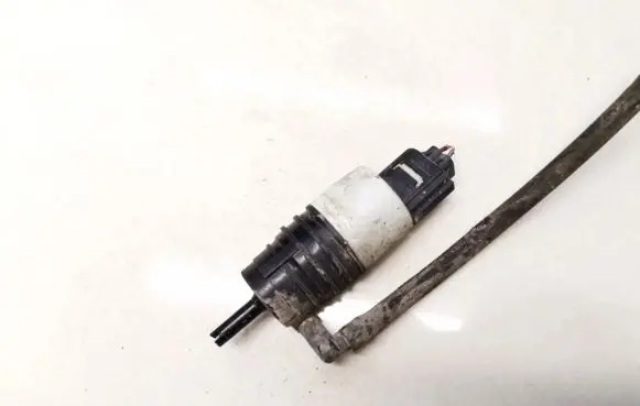 BMW 5 E60 E61 Windscreen/windshield washer pump 3148700001