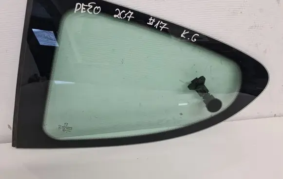 Peugeot 207 Rear side window E243R000464