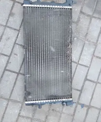 Coolant radiator