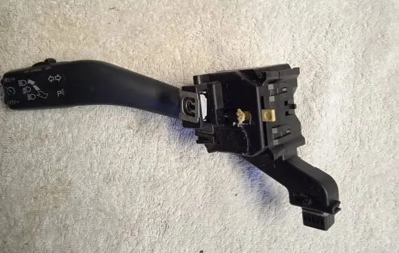 Volkswagen Golf VI Indicator stalk 1K0953513G 01103512 10351283160618