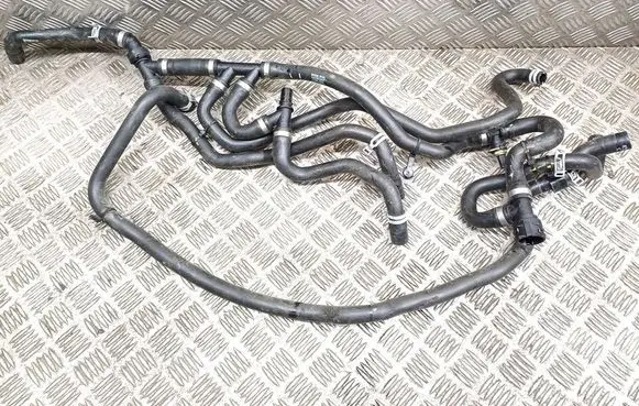 Volvo C40 Air intake hose/pipe 32339364