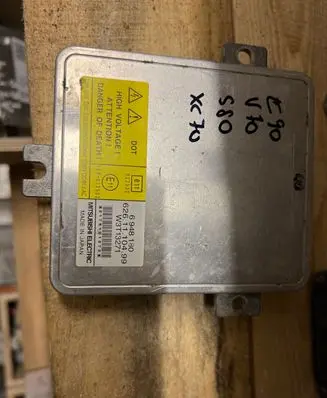 BMW 3 E90 E91 Xenon control unit/module 6948180 W3T13271 6261110499