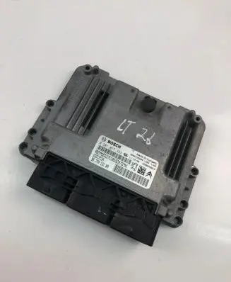 Peugeot 207 Engine control unit/module ECU 9677013180 0281017333