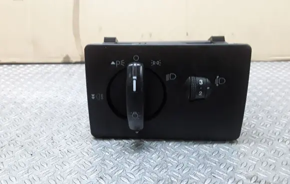 Ford Focus Light switch 7M5T13A024LA