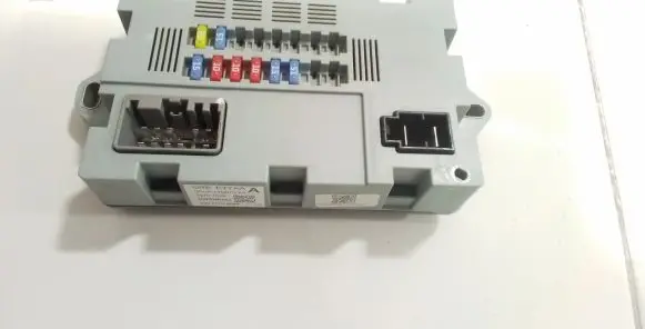 Land Rover Range Rover Sport L494 Fuse module CPLA14Q073AA 73707520 1502060183