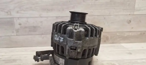 Volkswagen Polo V 6R Generator/alternator 03D903025J 2542746E 607100315