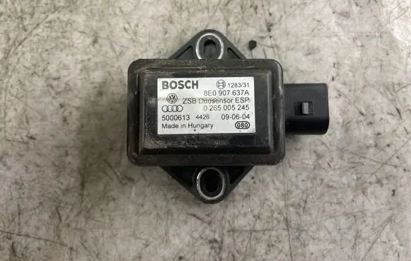 Volkswagen PASSAT B5.5 ESP acceleration yaw rate sensor 8e0907637a 0265005245