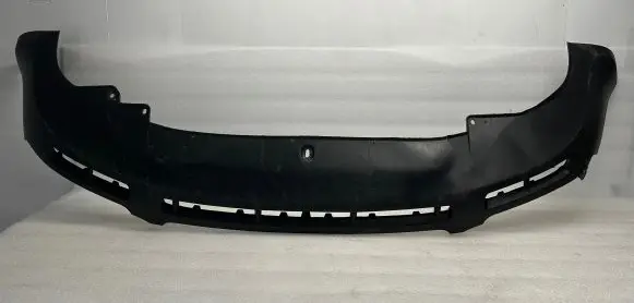 Front bumper lip