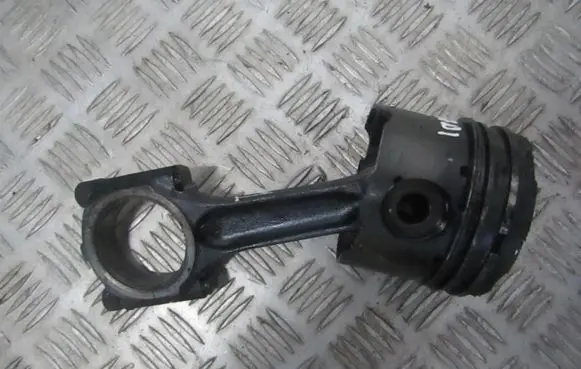 Peugeot 607 Piston 