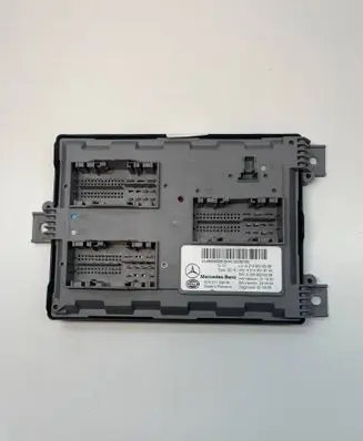 Mercedes-Benz E W214 Central body control module A2149006509 A2069026309 5DK01733630