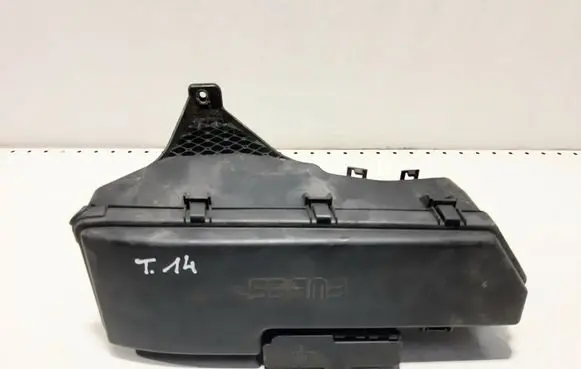 Volvo V70 Fuse box set 9494210