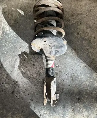 Hyundai Elantra Front shock absorber with coil spring