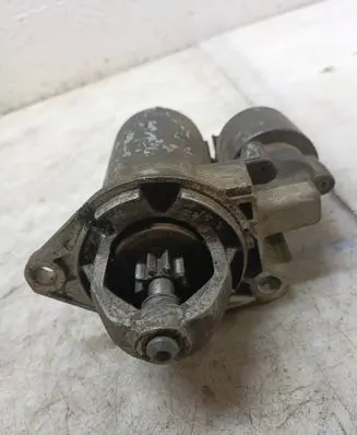 Opel Vectra C Starter motor 1005821700 7661811 0001107045