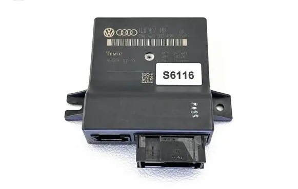 Audi A6 S6 C6 4F Gateway control module 4L0907468 4L0910468