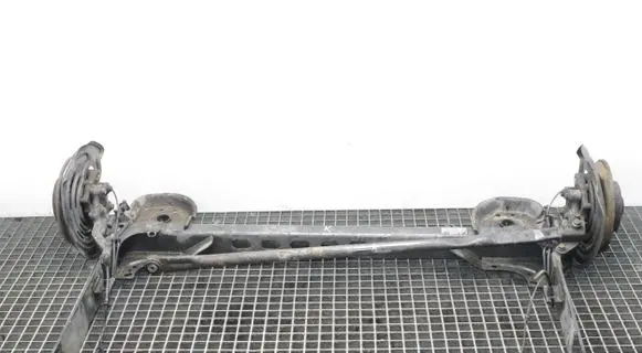 Nissan NV300 Rear axle beam 