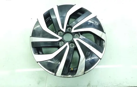 Volkswagen Polo VI R15 alloy rim 2G0601025AS