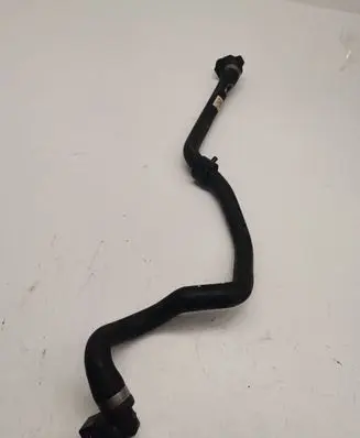 BMW 2 F22 F23 Engine coolant pipe/hose 7647372