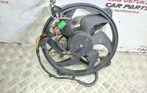 Electric radiator cooling fan