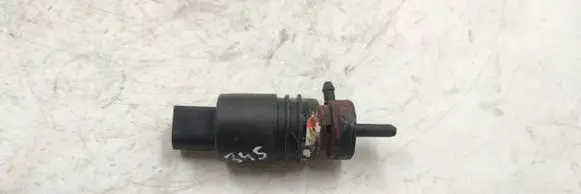BMW X3 E83 Windscreen/windshield washer pump 