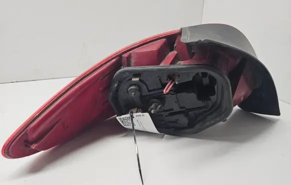 Peugeot 206 Rear/tail lights 2531D