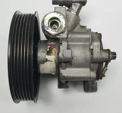 Mercedes-Benz S W220 Power steering pump