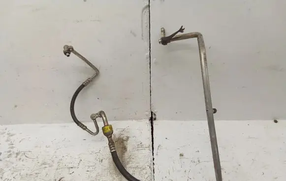 Opel Vectra C Air conditioning (A/C) pipe/hose