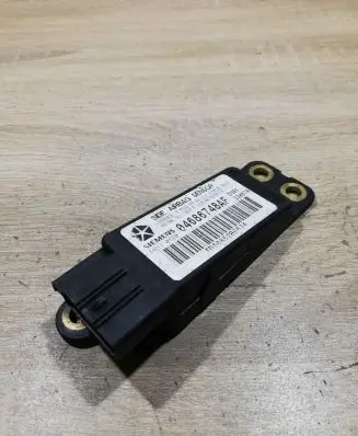 Chrysler Voyager Airbag deployment crash/impact sensor 04686748af