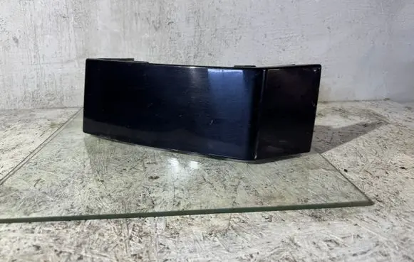 Volvo XC90 Rear/tail light trim molding 45226 8620819